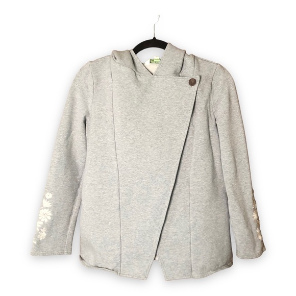 Garnet Hill Kids Gray Embroidered Sleeve Asymmetrical Hooded Lightweight Jacket - Picture 1 of 6